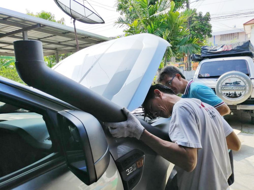 ติดตั้ง Snorkel ของ SAFARI (แท้) ใน Ford SWB
