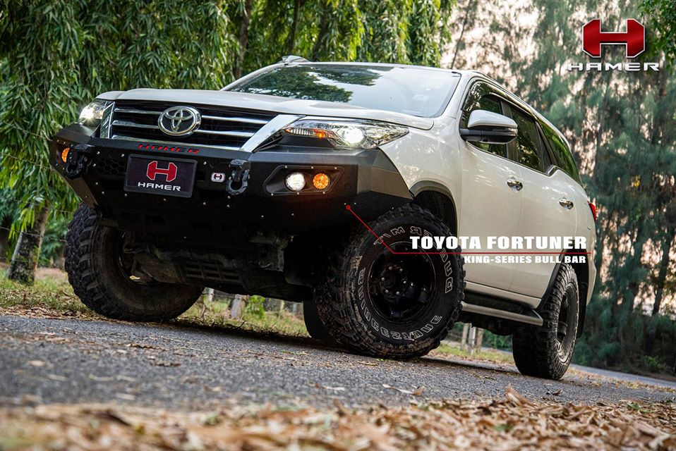 FORTUNER เดินทางปลอดภัยด้วยกันชนเหล็ก HAMER
▪️ KING-SERIES BULL BAR▪️ HAMER ROOF RACK
