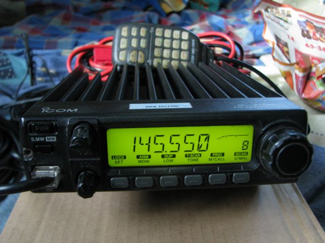 ขายวิทยุสื่อสารติดรถยนต์ ICOM IC-2100T สวยๆ มีปท. และอุปกรณ์ ชุดใหญ่