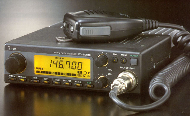 ICOM IC-229DH รับได้มากกว่า AirBand (เครื่องบิน) 118-174 / 340-380 / 870-890 MHz