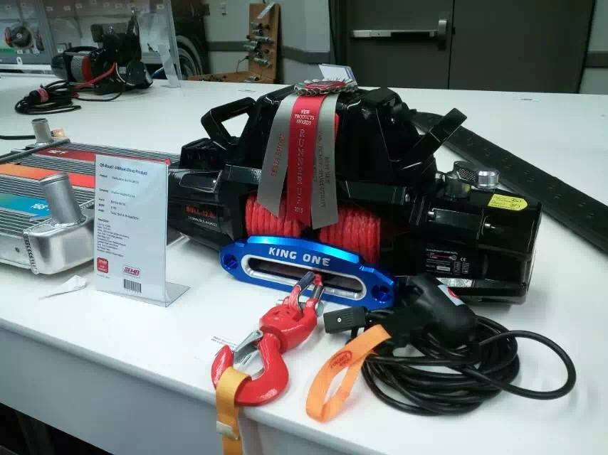 
	KINGONE WINCH ของดี เพราะเรามี รางวัล การันตี ความสามารถครับ ......

	SEMA 2015 US Special Broadcast: KingOne Winch obtained a new award

	KingOne winch in the area of professional league in the world, won the second prize of new products SEMA SHOW 2015, we admire the professional and justis of the organizers , thank for the support and encouragement of friends! And everyone is willing to join hands in creating a brilliant future!
