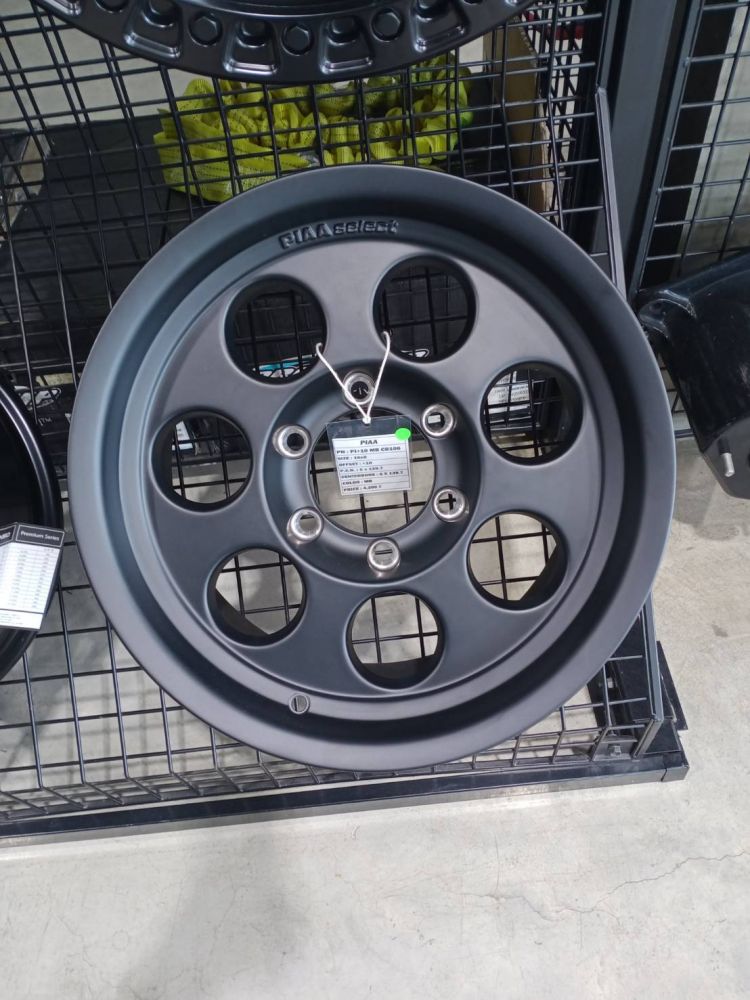 PIAA Wheel มี 16 ×8 +10 วงละ 4,200 บาท
