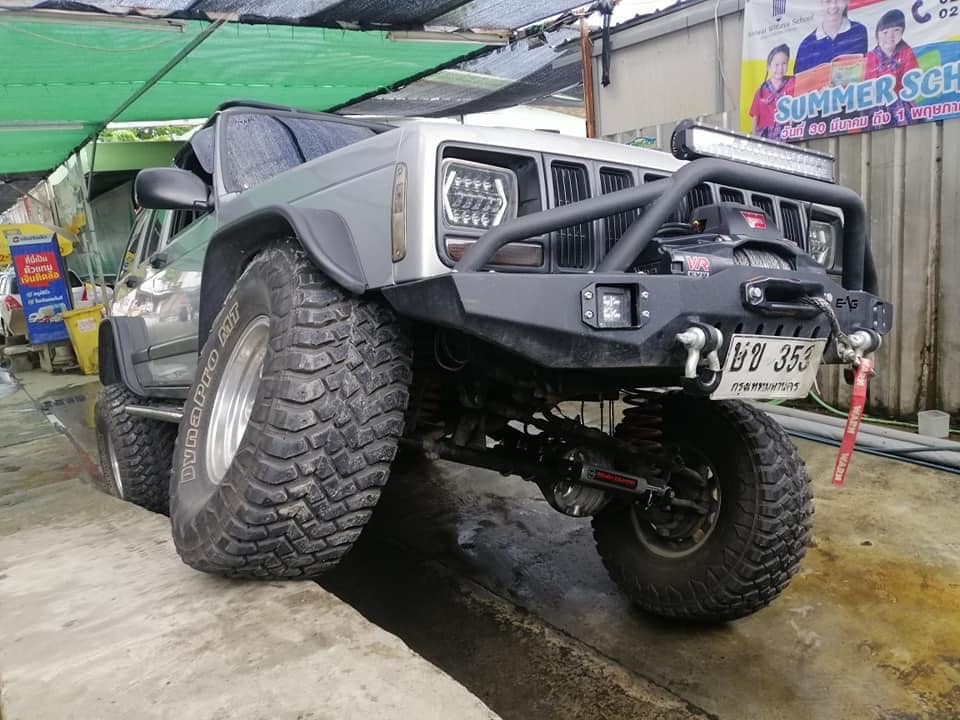 ชอบปีนชอบป่าย Jeep Xj 4.5” lift
