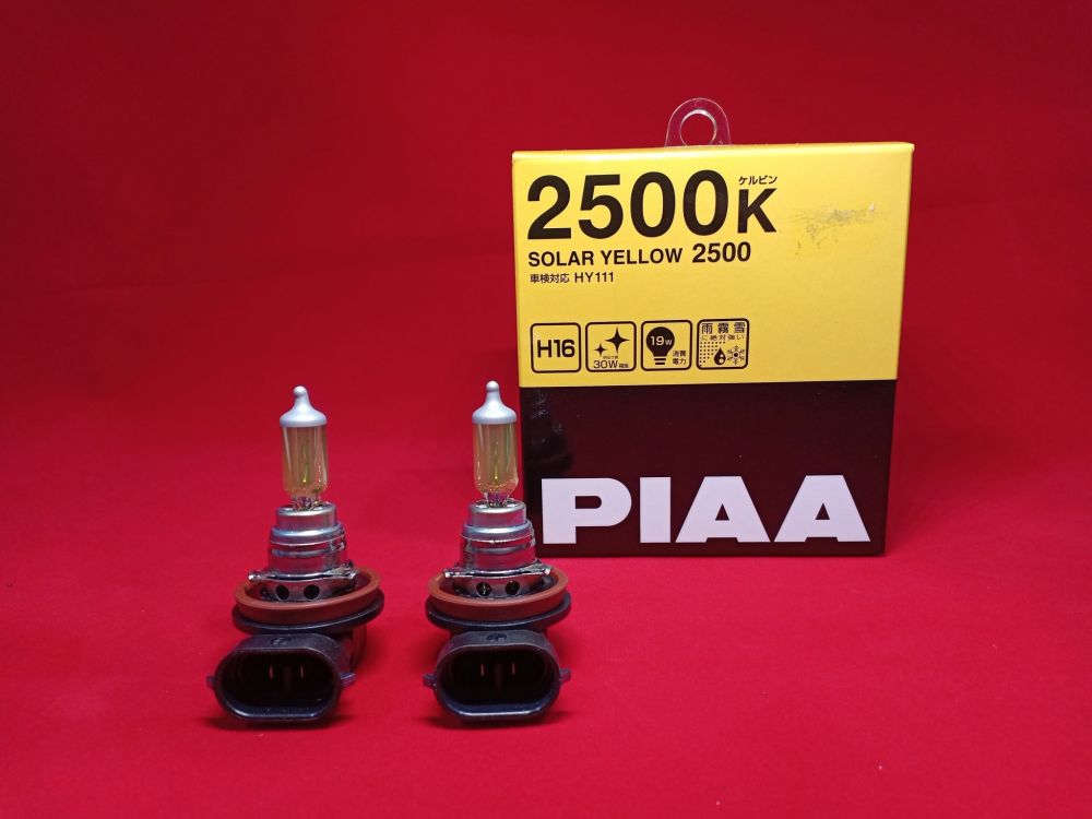 #PIAA #หลอดไฟหลอดไฟ PIAA 2500KSOLAR YELLOE 2500H16 12V / 19Wแสงสีเหลือง : HY111ราคา 1,990 ฿
