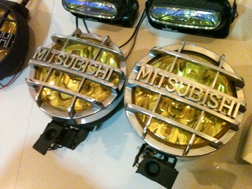 
	 สปอร์ตไลท์ MITSUBISHI ขนาด6นิ้ว ไฟเหลือง แสงกระจาย สภาพสวย ราคา 2200 บาท

