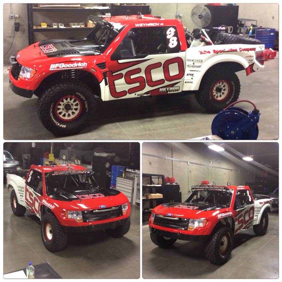 สุดยอด ทีมแข่ง TSCO Racing Trophy Truck ford Raptor ยังเลือกใช้ทั้ง โช็ค Fox Racing bypass และล้อ Method Race Wheels
