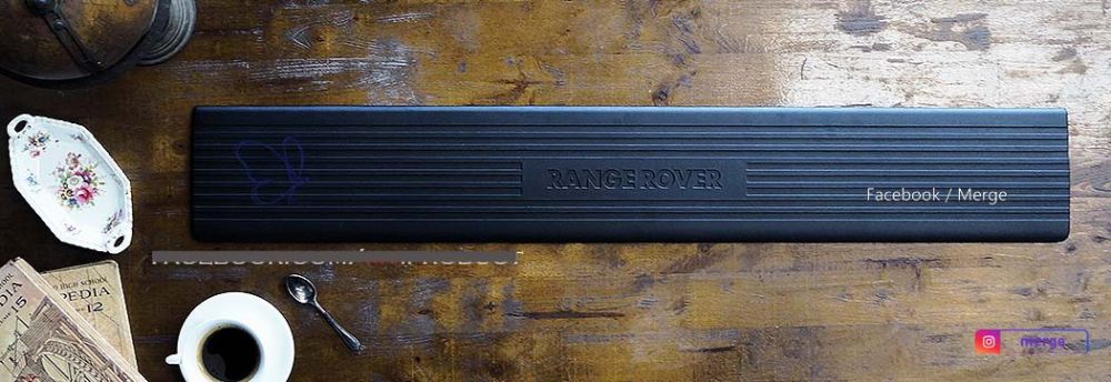 แผงปิดท้าย Range Rover P38 / 4900 บาท
