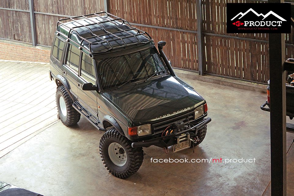 Land Rover Discovery1 / Roll Casesแร๊คหลังคาแบบชั้นเดียว สำหรับ Land Rover Discovery1น้ำหนักประมาณ 50 kgราคาชุดละ 16,800 บาท(ไม่รวมจัดส่ง)
