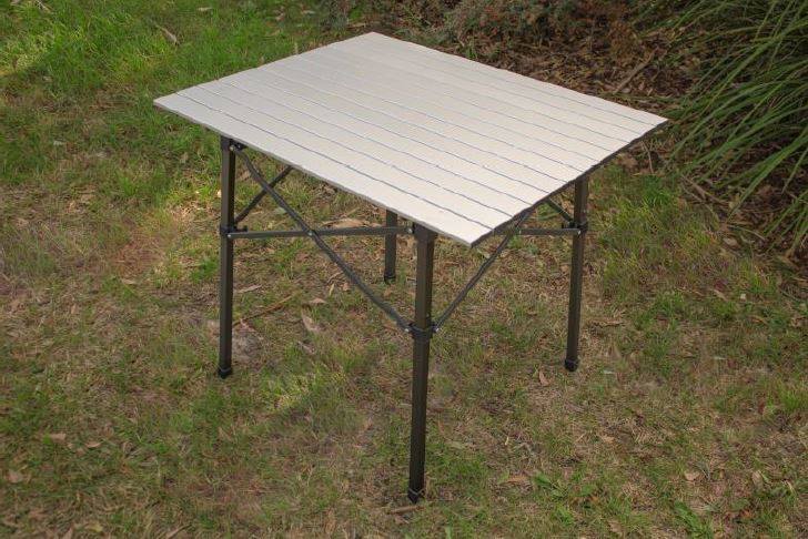 มาแล้ววว ARB Aluminum Compact Camp Table โต๊ะอลูมิเนียมเอนกประสงค์ (P/N : 10500130)ขนาดกว้าง 70cm x ยาว 86 cm x สูง 70 cm
- รับน้ำหนักได้ถึง 30 กิโลกรัม - ทนความร้อนจากการปรุงอาหาร - ขาโต๊ะชุบซิงค์สีดำ - ไม่เปลืองพื้นที่ในการจัดเก็บ - น้ำหนักเบา พกพาสะดวก - มาพร้อมกระเป๋าไนล่อน พีวีซี ง่ายในการขนย้าย- ใช้ออกทริปนอกสถานที่ก็ดี - ใช้ในสวนหลังบ้านก็ได้ -ราคาดีงาม เพียงแค่ 2,500 บาท เท่านั้น
