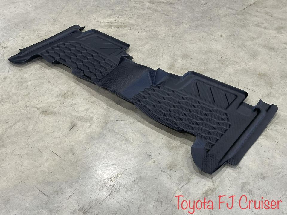 TOYOTA FJ CRUISER มีมาแล้วนะครับ ARB Floor Mats 1 Set = 3 ชิ้น ชุดละ 6,900 บาท คุณสมบัติ - ดักจับ และเก็บเศษฝุ่น สิ่งสกปรก - กันน้ำ 100% ทำความสะอาดง่าย- ดีไซด์ด้วยแม่พิมพ์ 3D รุ่นต่อรุ่น- วัสดุ Thermoplastic Elastomer ไม่ทำให้เกิดกลิ่นที่ไม่พึงประสงค์- ยึดติดกับคลิปหนีบ OEM ได้พอดี

