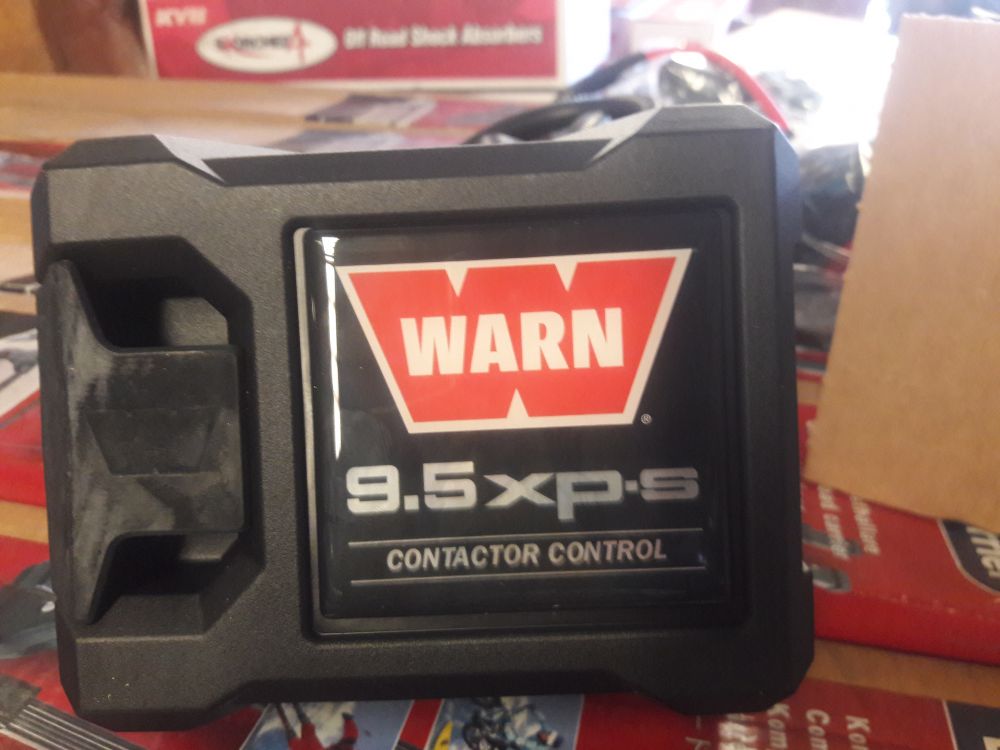 *- WARN 9.5XP-S (PN-88850) 12V ราคา 63,900 บาท (ขนาดเชือก 9.5mm x 24.38m)
