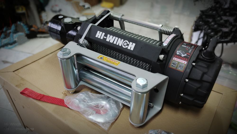 วินซ์ Hydraulic winch 15000 ปอนด์ของ Hi-Winch
