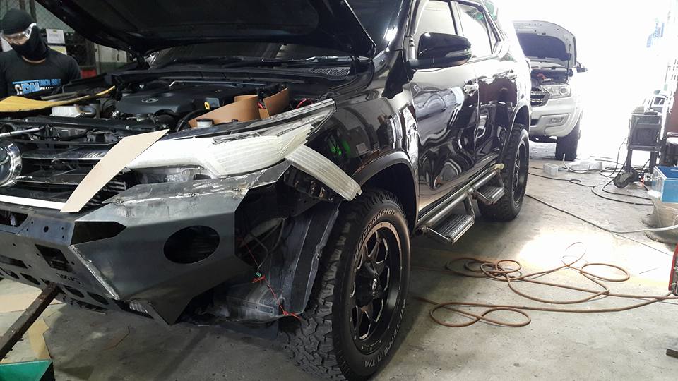 
	All new fortuner font bumper and step bar by YAK PULLOFF เร็วๆ นี้
