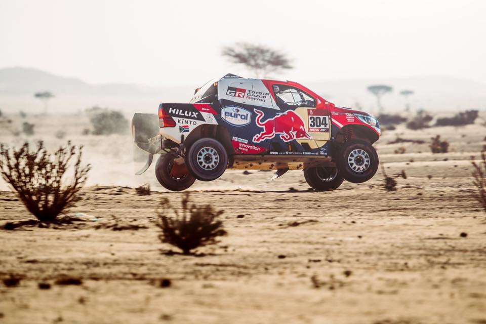 BF Goodrich All-Terrain T / A #KDR2 + ได้รับการออกแบบโดยวิศวกร BFGoodrich เพื่อจุดประสงค์ใช้สำหรับแช่ง Dakar Rally ในปี 2020 เอารูปสวยๆมาฝากนะครับ
