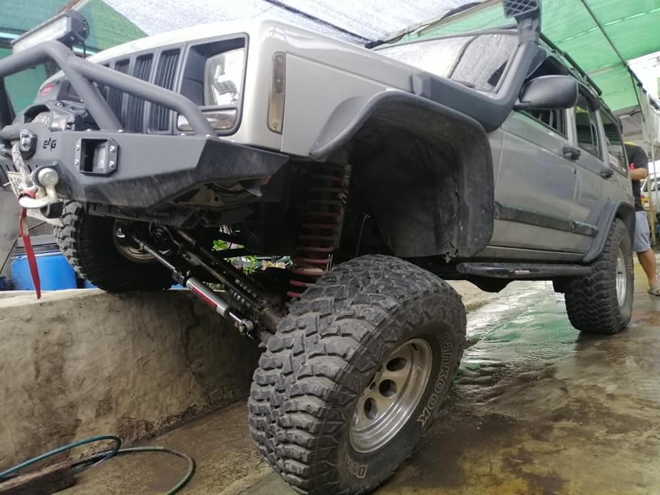 ชอบปีนชอบป่าย Jeep Xj 4.5” lift
