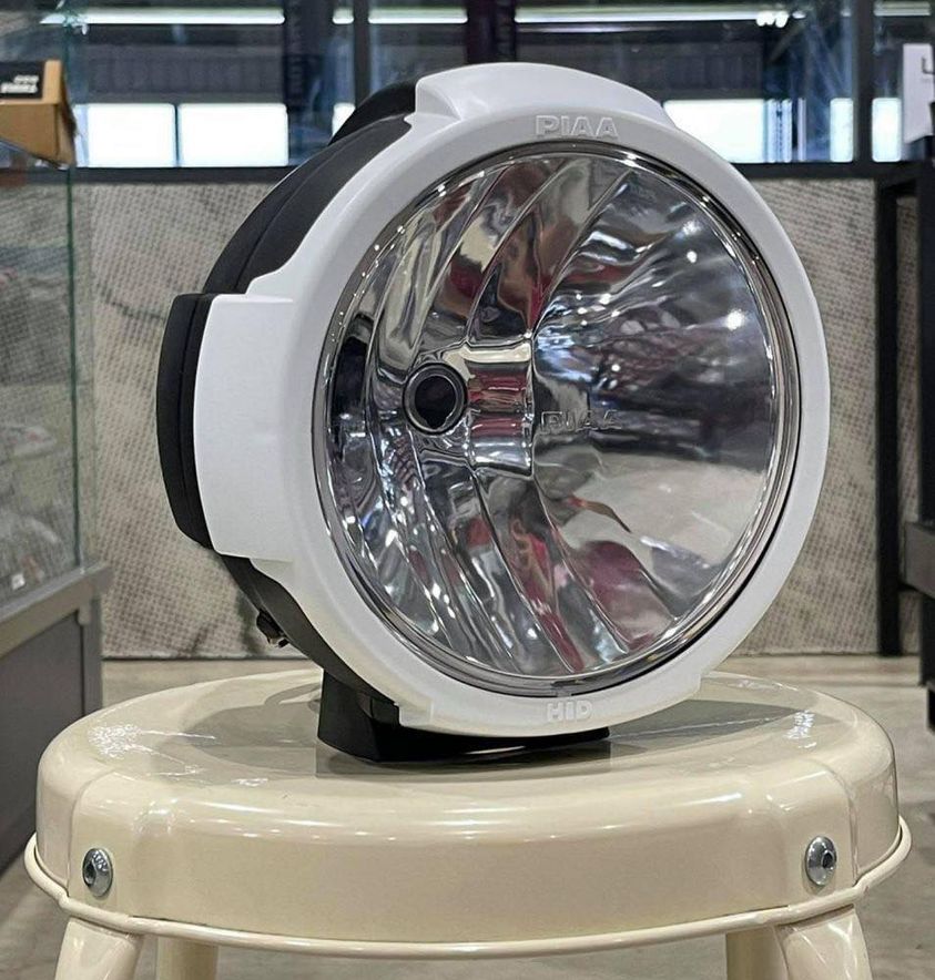 #PIAA Shock Lamp รุ่น RS800 H.I.DMade in Japan #piaaHID #piaars800- ขนาดไฟ 9” / โคมไฟลึก 18.6 ซม.- พร้อมชุดสายไฟ- เลือกหลอดไฟ Piaa ให้เลือก 2 แบบ 6,000k , 6,500k 
