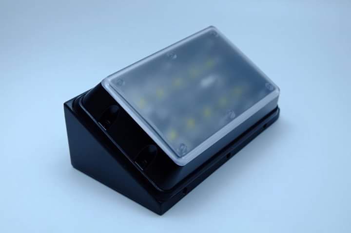 Pro light thailand เสนอ ไฟส่องสว่าง รุ่น BXLED 10 พร้อมโครง ใช้ไฟ 10-30V ได้ไม่ต้องแปลง CREE LED IP67 15.4 watt 
ราคา 6,xxx บาท /ชุด

