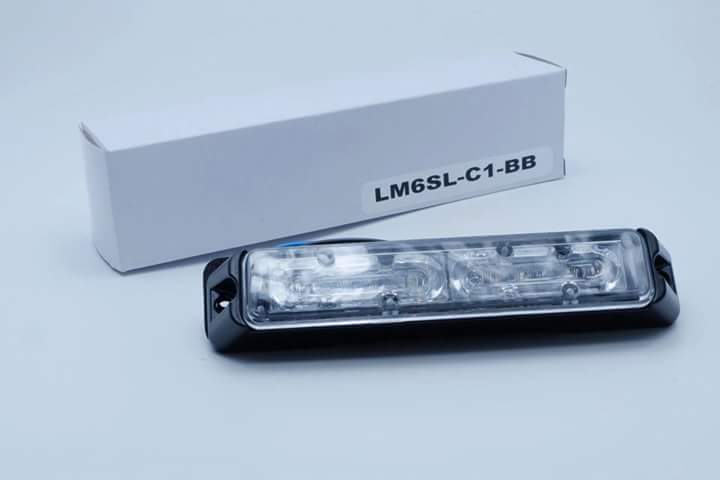 Pro light thailand เสนอ ไฟฉุกเฉิน TWL รุ่น LM6SL ขนาด 13 CM ใช้ไฟ 10-30 VDC 36watt เปลี่ยนรูปแบบไฟได้ 30 Patternมีสี แดงล้วน , น้ำเงินล้วน สามารถ ซิงค์ได้สูงสุด 8 ตัวพร้อมกัน กันน้ำ IP67 ได้มาตรฐาน SAE J595/ Class 1 และ ECE R65/R10 Class 2ราคา 3,000 บาท/ตัว 
