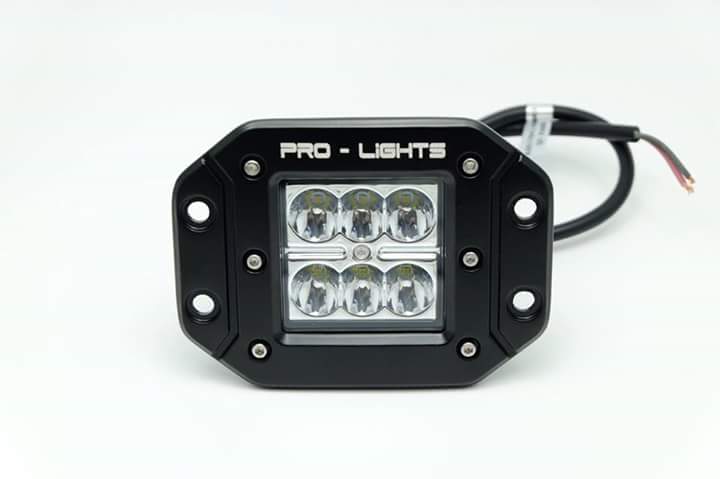 Pro light thailand เสนอ Pro light LED รุ่น PL-1218FCขนาด 5x3.5  นิ้ว 18 watt หลอดละ 3watt CREE LED ใช้ไฟ 12-24 ได้ไม่ต้องแปลง บอดี้อลูมิเนียม เลนส์PC ชนิดเลนส์ พุ่ง 8 องศามาตรฐาน IP 67 (รับประกัน 1ปี)-----------------------------------------------------------------------ราคา 3,500 บาท /ชิ้น

