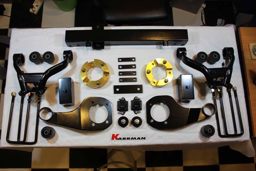 KARRMAN Mitsubishi suspension 3&quot; lift kitมาตรฐานออสเตรเลีย
