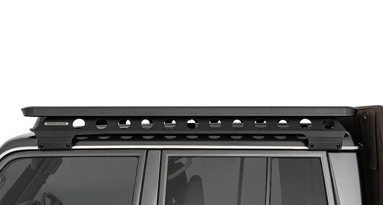 ชุดตะแกรงหลังคา #Rhinorack Australiaสำหรับ Toyota Land Cruiser 79 / 4 ประตู - ตะแกรงอลูมิเนียม Pioneer Platform 152 x 137 cm มีร่องสไลค์สำหรับติดตั้ง Accessories เพิ่มเติมได้ วางเต๊นท์หลังคาได้ - ขายึดเหล็ก Backbone ออกแบบมาเฉพาะรุ่น เป็นขาจับรางน้ำ มีความแข็งแรงสูงครบเซตนี้ 55,300 บาท 
