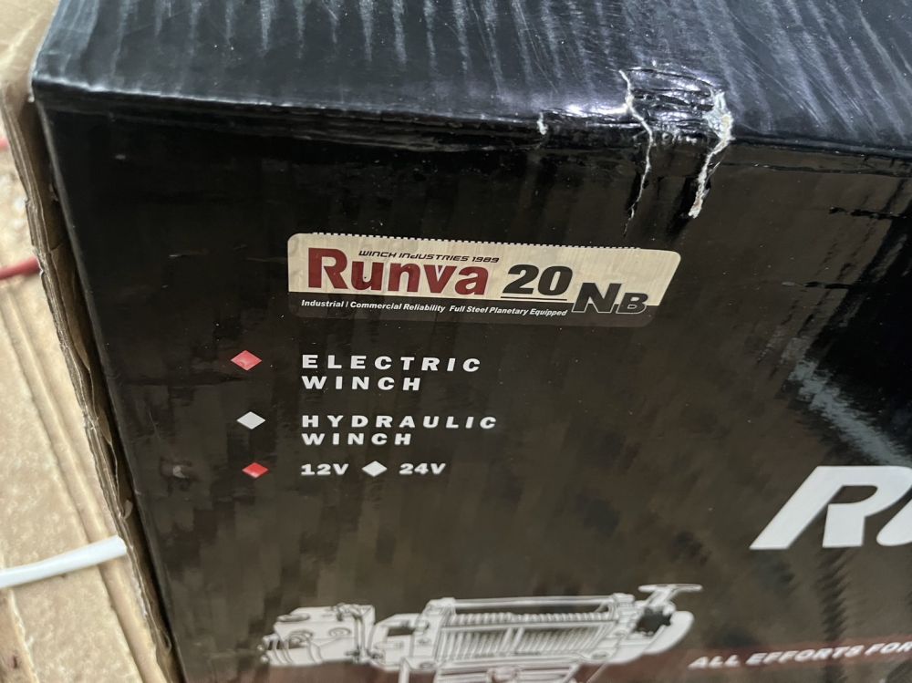 จัดส่ง Runva Winch รุ่น EWB20000 (สลิง) 20000 lbs (9072Kgs) 9.09Tons, Motor 7.4HP, 370:1 ไปเขตบางพลัด กรุงเทพฯ ขอบคุณลูกค้ามากครับ #Runva Winch #teentoashop #ใช้ของแท้ #ดีแท้แน่นอน

