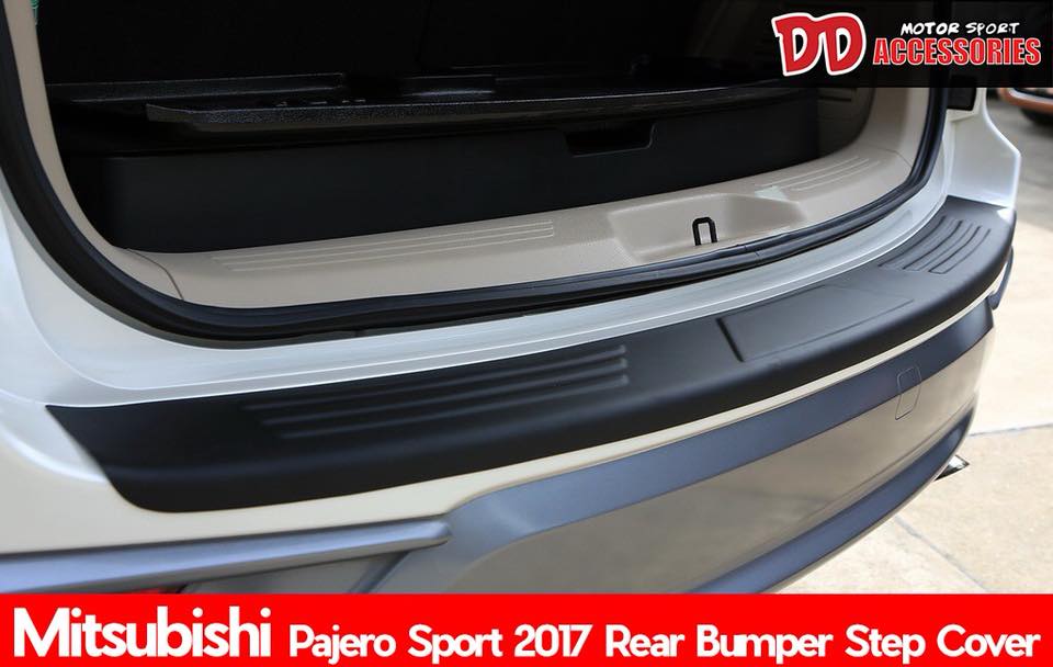 ชายบันไดหลัง Mitsubishi Pajero Sport 2017

