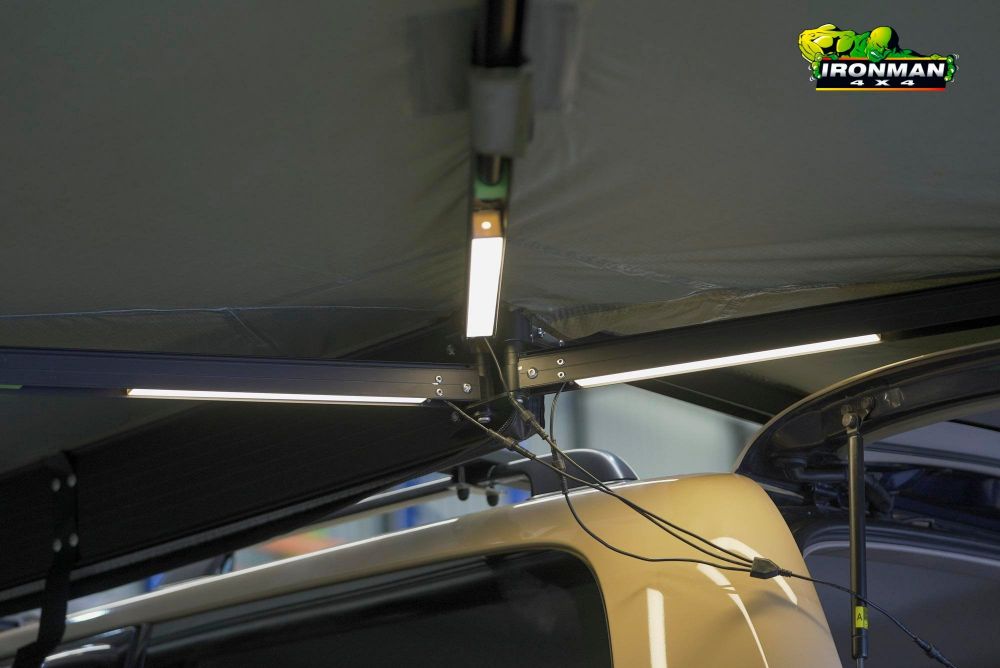 Ironman 4x4
- DELTAWING 270° XTR-71
- LED KIT TO SUIT DELTAWING ECLIPSE & PRO
- LOAD BARS 1450MM. BLACK (EXCL FFET)
ได้พื้นที่ร่มเงา นั่งชิวๆแล้วครับ
