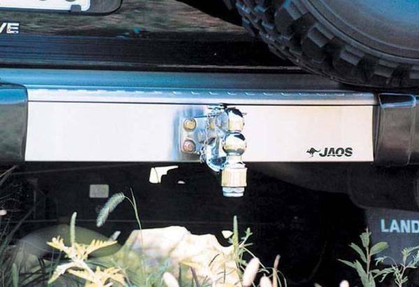 อุปกรณ์ตกแต่ง เพลทสแตนเลส กันชนหลัง vx80 JAOS Plate Bumper
สำหรับใส่กับรุ่น -:Toyota Land cruiser vx80
เพลทสแตนเลส ของสำนักแต่ง JAOS ประเทศญี่ปุ่น
ช่วยเสริมความสวยงาม และเติมเต็มให้กับท้ายรถ อีกทั้งยังเพิ่มความปลอดภัย จากรถที่ตามหลัง ได้เห็น ท้ายรถเราได้ชัดเจนขึ้น
ติดตั้งที่กลางกันชนหลัง vx80 ได้เลยทันที ไม่ต้องเจาะ หรือดัดแปลงใดๆ
สามารถติดตั้งได้ทั้งรถที่มี และ ไม่มีตะขอปากนกแก้ว
................................................
ราคา 3,600.-/ชุด 

