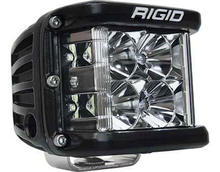 Rigid Industries light (USA.) รุ่นนี้ครับ ไฟด้านหน้า 4 ดวงราคาคู่ละ 12,800 บาท
