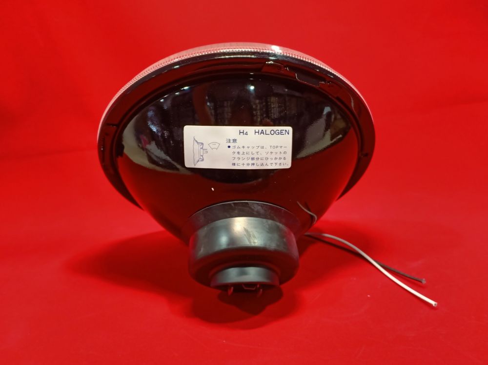 #IPF #โคมไฟรถ โคมไฟดวงกลม IPF H4 HALOGER HEAD LAMPH4  12V / 60/55W: 9111ราคา 2,400 ฿
