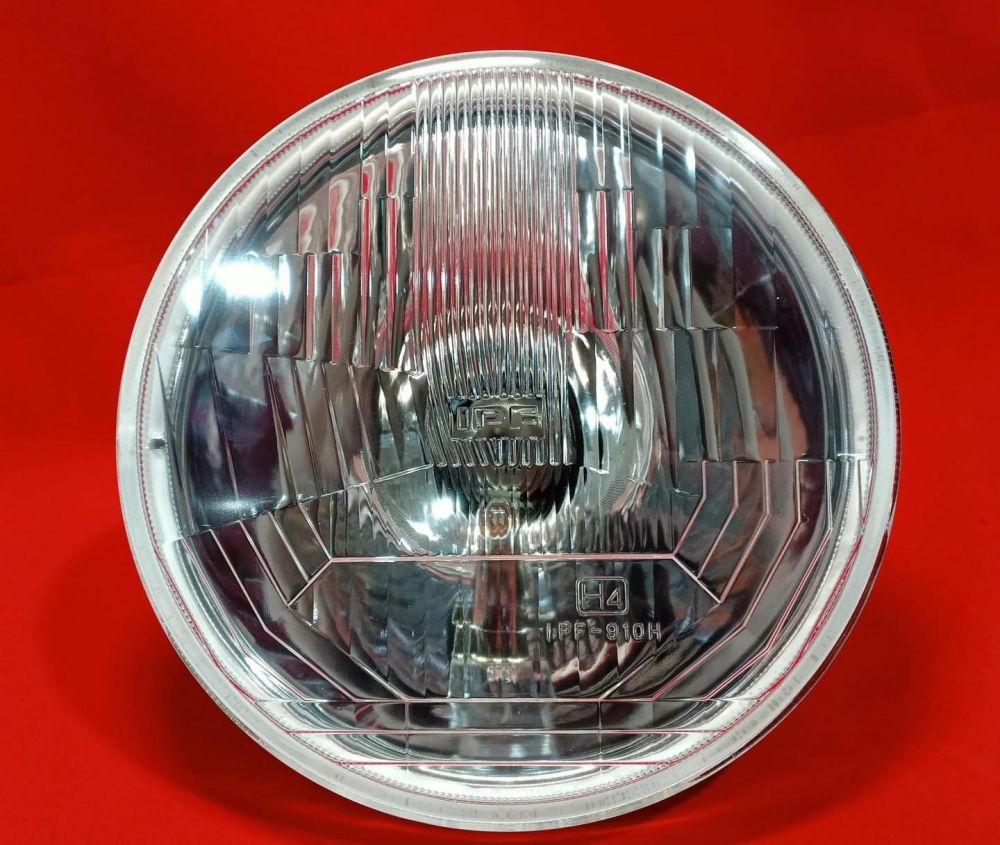 #IPF #โคมไฟรถ โคมไฟดวงกลม IPF    H4 HALOGER HEAD LAMP H4   12V / 60/55W: 9111
