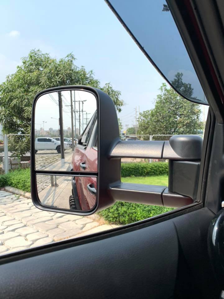 Clearview Mirrors กระจกมองข้างสำหรับ รถ Off Road , รถพยาบาล , รถเทรลเลอร์ลากเรือ และอื่นๆ เพื่อทัศนวิสัยในการขับขี่ที่มั่นใจมากขึ้น และสำคัญเพื่อความปลอดภัยต่อคนรอบข้าง
มีสำหรับ Toyota Pickup / Land Cruiser , Ford , Mitsubishi , Mazda BT50 และ Nissan 
