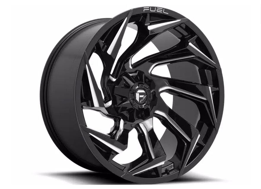 FUEL MILLED GLOSS BLACK REACTION WHEELPart Number:  D75320009847Size : 20 x 10 Offset : -18P.C.D. : 6 x 139.7Centerbore : 106.10Price : 14,000 ฿ 56,000.- / เซ็ท (4 วง) 
