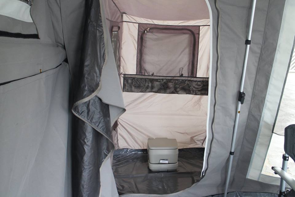 “ROCKTANK” Camping Trailer 100% design in Australia แคมปิ้งเทเลอร์ สำหรับผู้ที่รักธรรมชาติ มีพร้อมทุกอย่าง เตาแก๊ส เครื่องทำน้ำอุ่น ที่นอน ช่องเก็บตู้เย็น ฯลฯ
